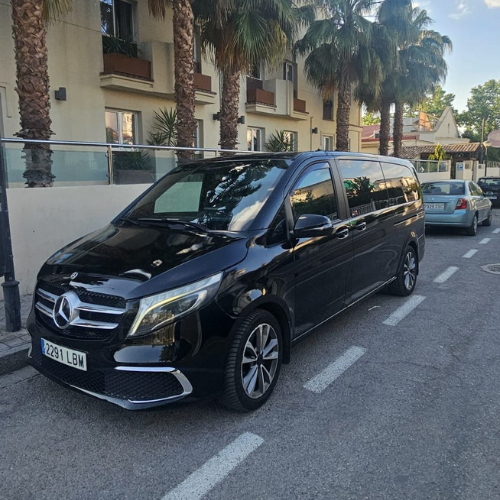 TAXI-CONDUCTOR-PRIVADO-FOTO-SLIDER-VEHICULOS